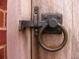 Door knob latch-550182-m